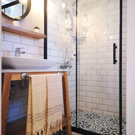 Basar ホテル ダルヤン